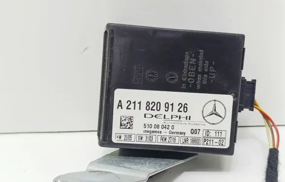 Mercedes-Benz E W211 Alarm control unit/module A2118209126