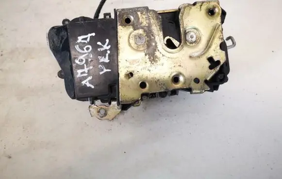 Citroen C5 Front door lock