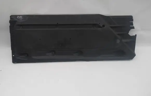 Volkswagen Beetle A5 Engine splash shield/under tray 5C3825212B