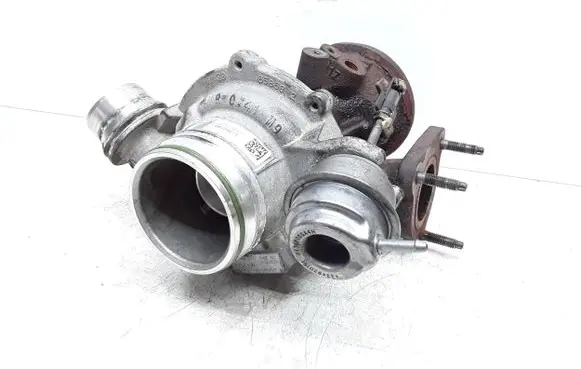 Volvo V40 Turbo 31380130 GT1244SZ