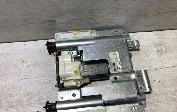 Audi A8 S8 D3 4E Seat adjustment motor 0130002909