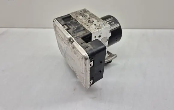 Porsche Cayenne (92A) ABS Pump 7P0907379T 7P0614517T
