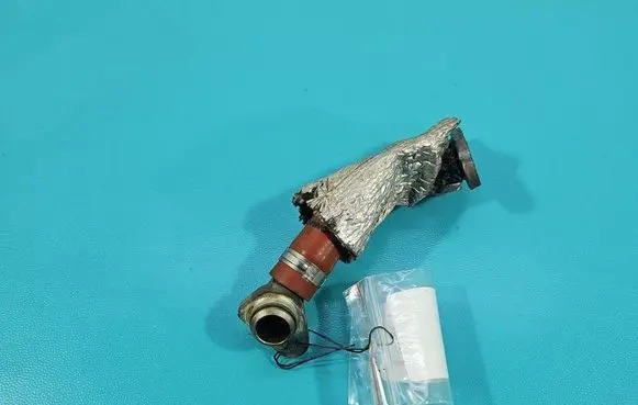 Volvo V40 Turbo turbocharger oiling pipe/hose BM5G-6K677-DA IMPRK1525348