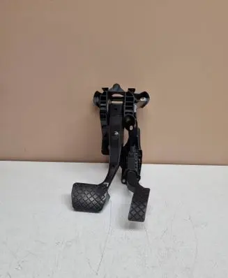 Skoda Superb B8 (3V) Pedal assembly 5Q1723058BG 041116