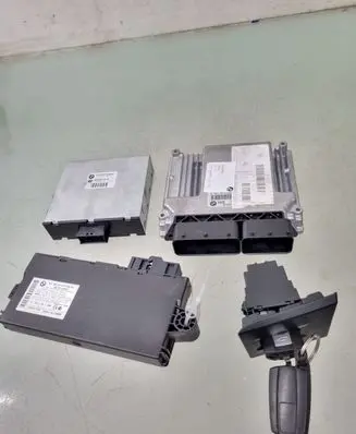 Engine ECU kit and lock set