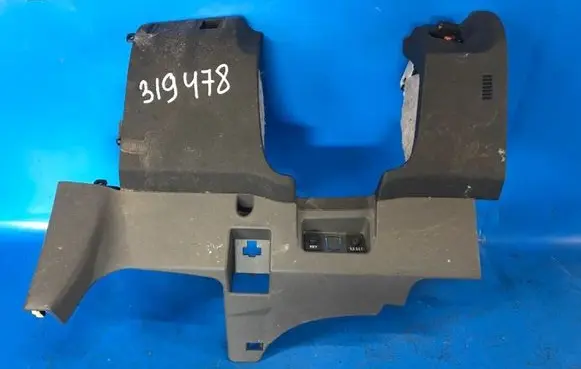Toyota Prius (XW20) Radio/GPS head unit trim 5553952060C0