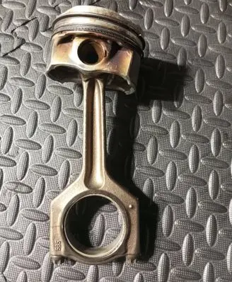 BMW 5 F10 F11 Piston with connecting rod 7624409 83.996