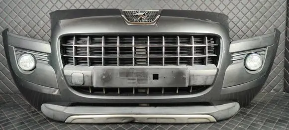 Peugeot 3008 I Front bumper