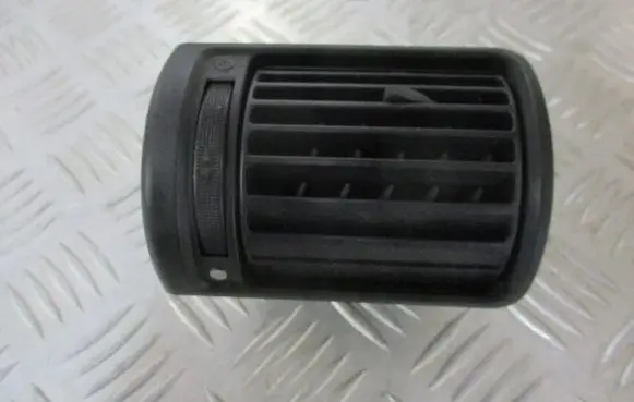 Audi A4 S4 B5 8D Dashboard air vent grill cover trim 