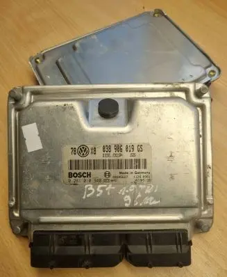 Volkswagen PASSAT B5.5 Engine control unit/module 038906019GS 28SA5627 0281010940