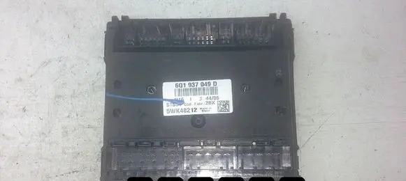 Seat Ibiza III (6L) Engine control unit/module 5WK48212
