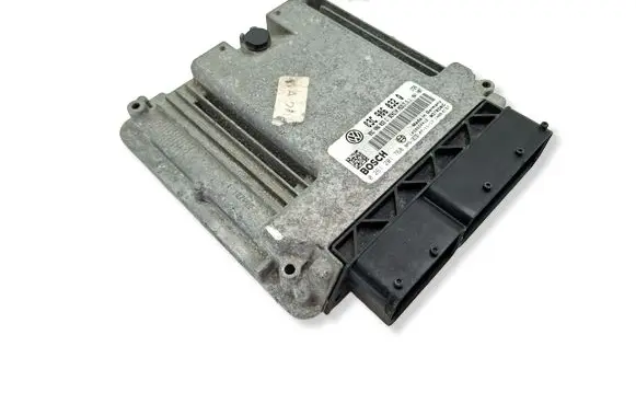 Volkswagen Golf Plus Engine control unit/module 03C906032Q 03C906032C 0261201768