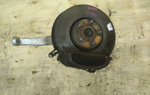Lexus GS 300 350 430 450H Front wheel hub spindle knuckle