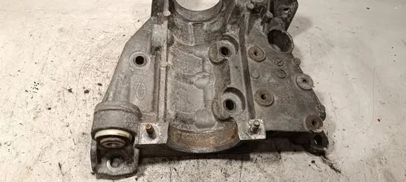 Land Rover Range Rover Evoque L538 Engine mounting bracket GJ324H473AC