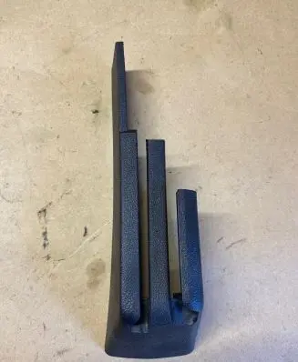 Audi Q7 4L Front passenger seat rail trim 7L0881097A