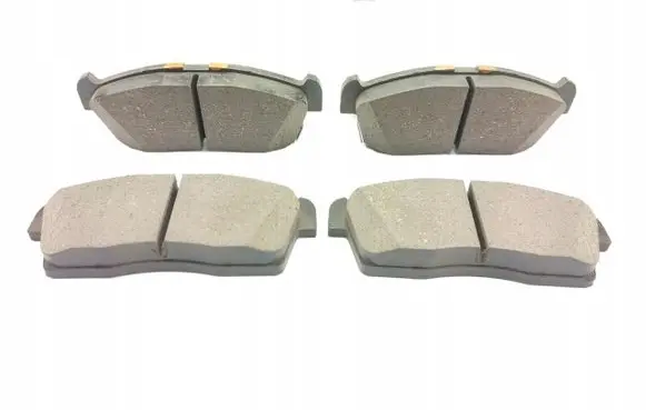 Mitsubishi L200 Brake pads (front) 4605B216