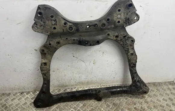 Toyota RAV 4 (XA50) Front subframe