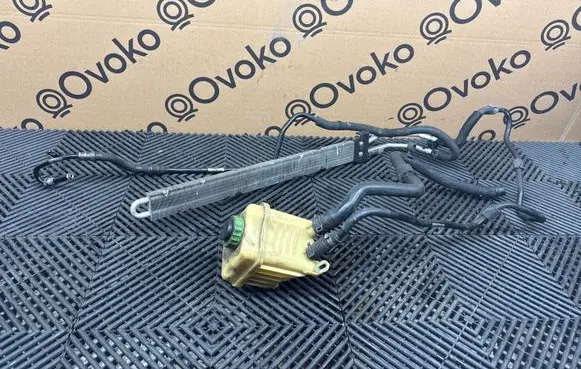 Porsche Cayenne (92A) Power steering radiator 7P0422885B