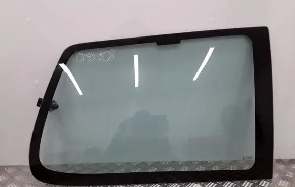 Peugeot 807 Rear side window 43R000929 DOT39AS2M34
