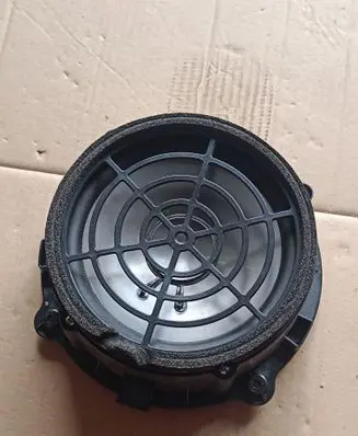 Audi Q7 4L Front door speaker 4L0035415B