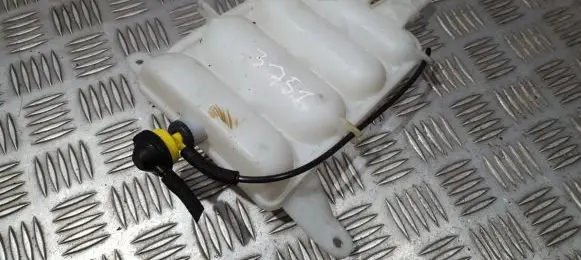 Audi A4 S4 B5 8D Vacuum air tank 8D0820601