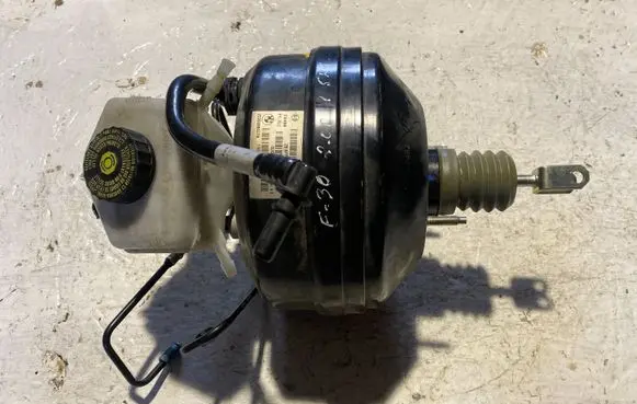 BMW 3 F30 F35 F31 Brake booster 6798418 22200890279 0204259552