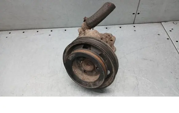 Audi A6 S6 C5 4B Power steering pump