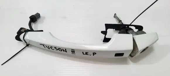 Hyundai Tucson TL Front door exterior handle 3C11