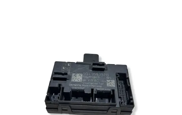 Skoda Octavia Mk3 (5E) Door control unit/module 5Q4959392B