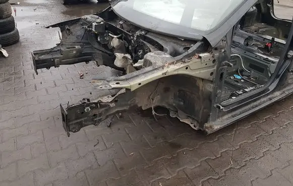 Seat Leon (5F) Front quarter panel 