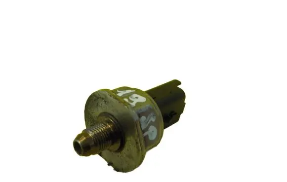 Peugeot 308 Fuel pressure sensor 85PP5002