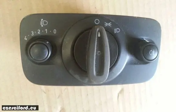 Ford Fiesta Light switch