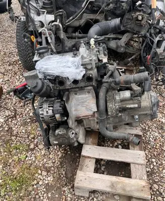 Volkswagen Polo IV 9N3 Engine 03E100032HX