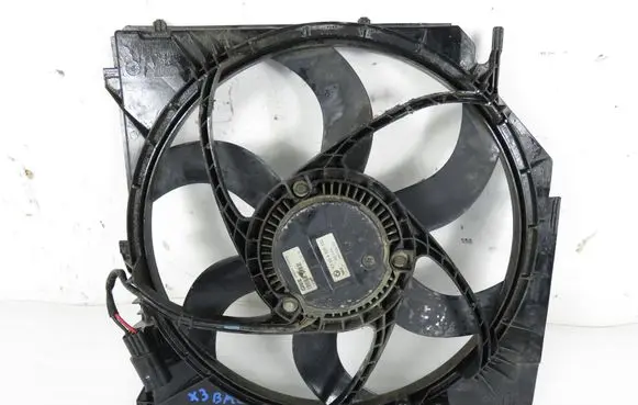 BMW X3 E83 Electric radiator cooling fan 6925702