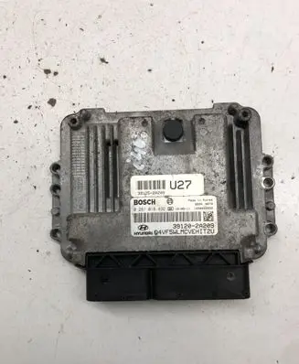 Hyundai i40 Engine control unit/module 391202A209 0281018492