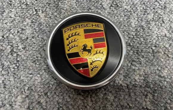 Porsche Taycan 9J1 Wheel nut cap/cover 9J1601149 9J1601149A