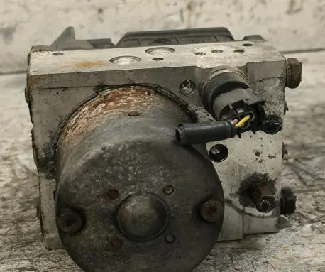 Toyota Avensis T250 ABS Pump 8954105100