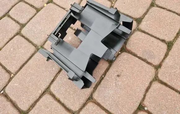 Opel Insignia B Other engine bay part 39126563