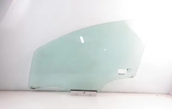 Opel Corsa D Front door window glass four-door 