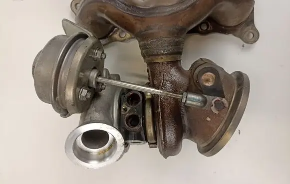 BMW X3 E83 Turbo 7593016 12081650076