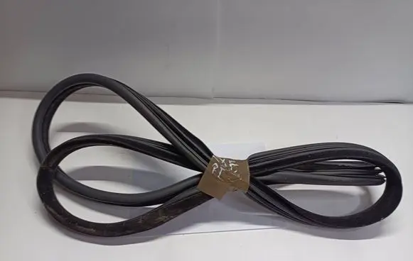 Jaguar XF X250 Rubber seal rear door 