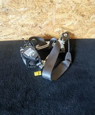 Honda CR-V Front seatbelt 608200100A