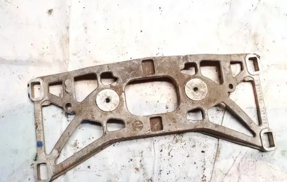 Jaguar S-Type Engine mounting bracket r835060 r83-5060