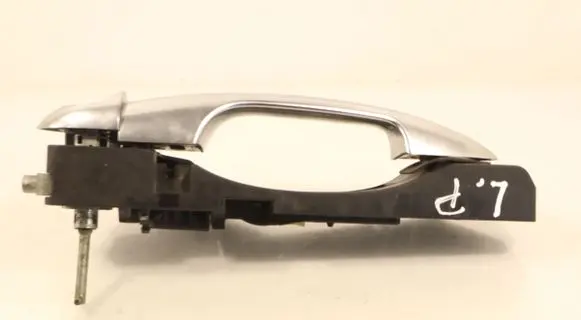 Alfa Romeo Giulietta Front door exterior handle/bracket 242567