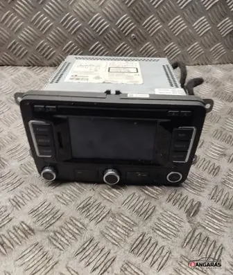 Volkswagen PASSAT CC Radio/CD/DVD/GPS head unit 3C8035279S
