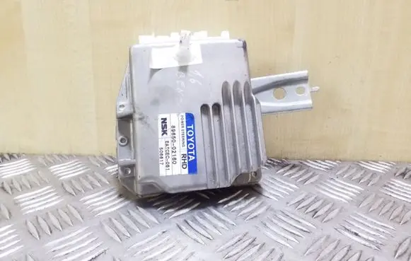 Toyota Corolla E120 E130 Power steering control unit/module 8965002160 EATCEC061