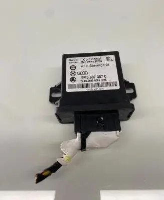 Skoda Yeti (5L) Light module LCM 5M0907357C 5WK49676C