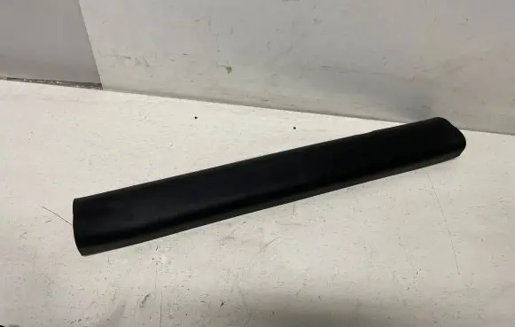 Hyundai i20 (PB PBT) Front sill trim cover 858711J000