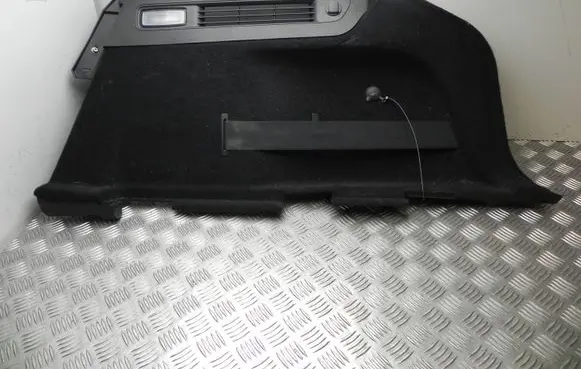 Maserati Levante Bottom trim 670040381RH I12256