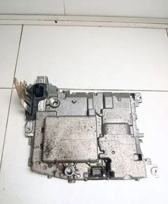 Voltage converter inverter